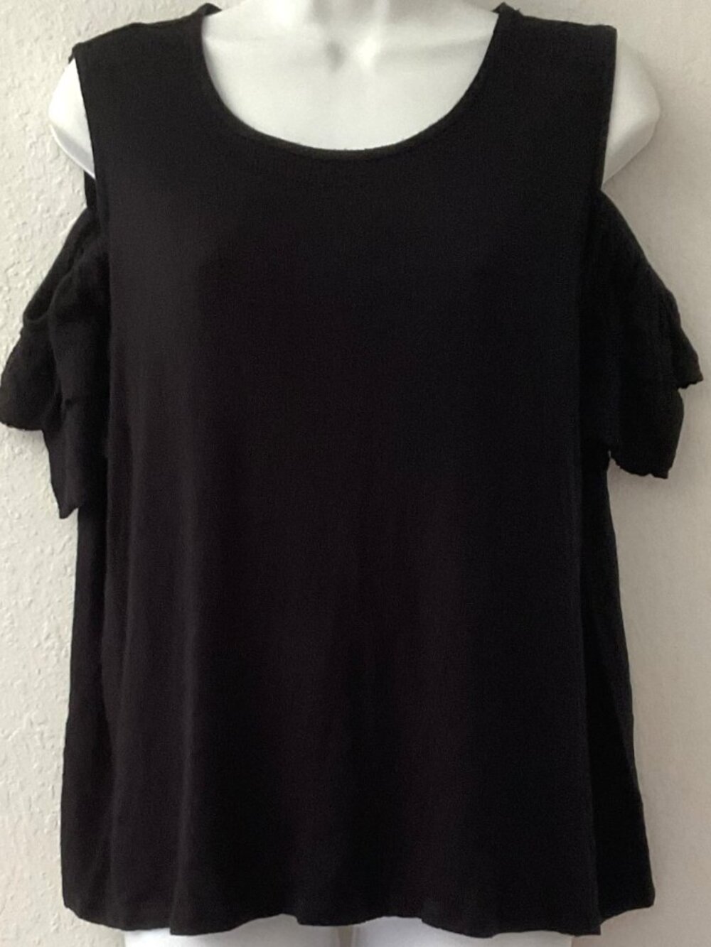 Cato Black Cold-Shoulder Flutter Sleeve Top
